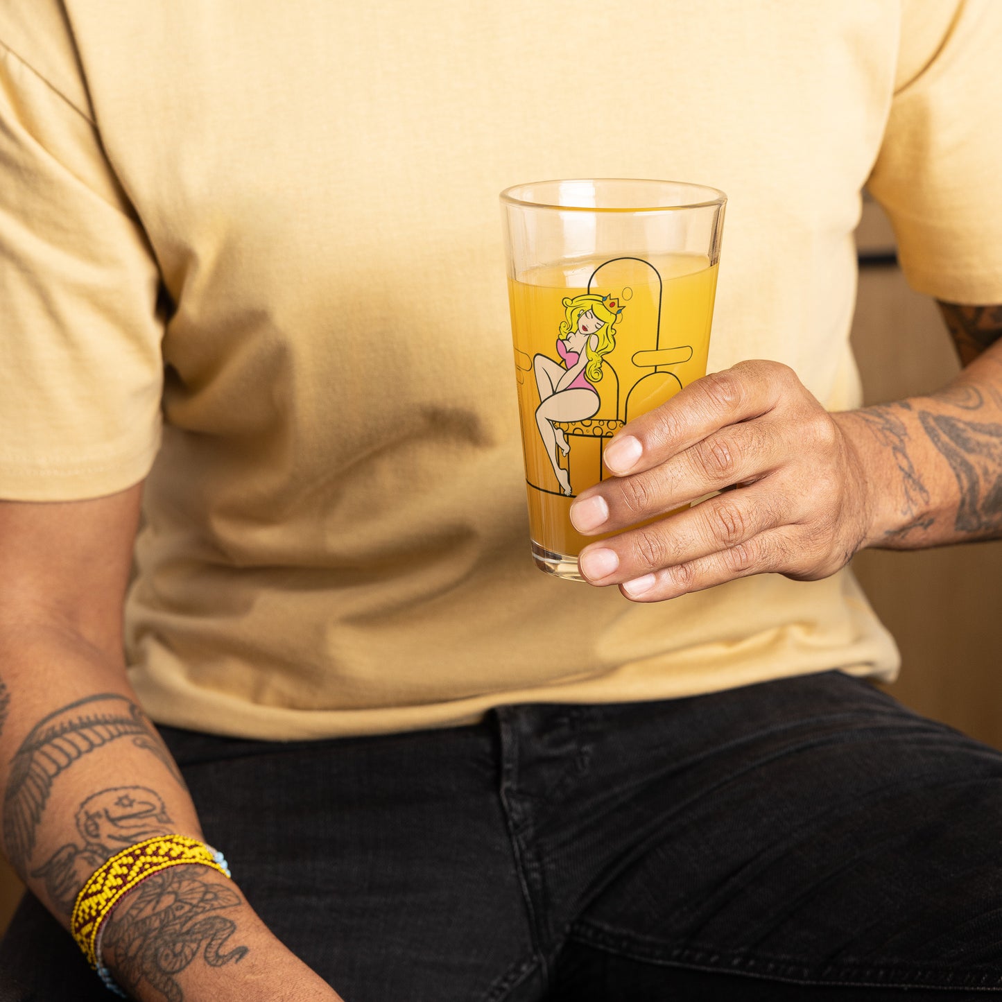 TheSpaceVixen - Shaker Pint Glass - Peach