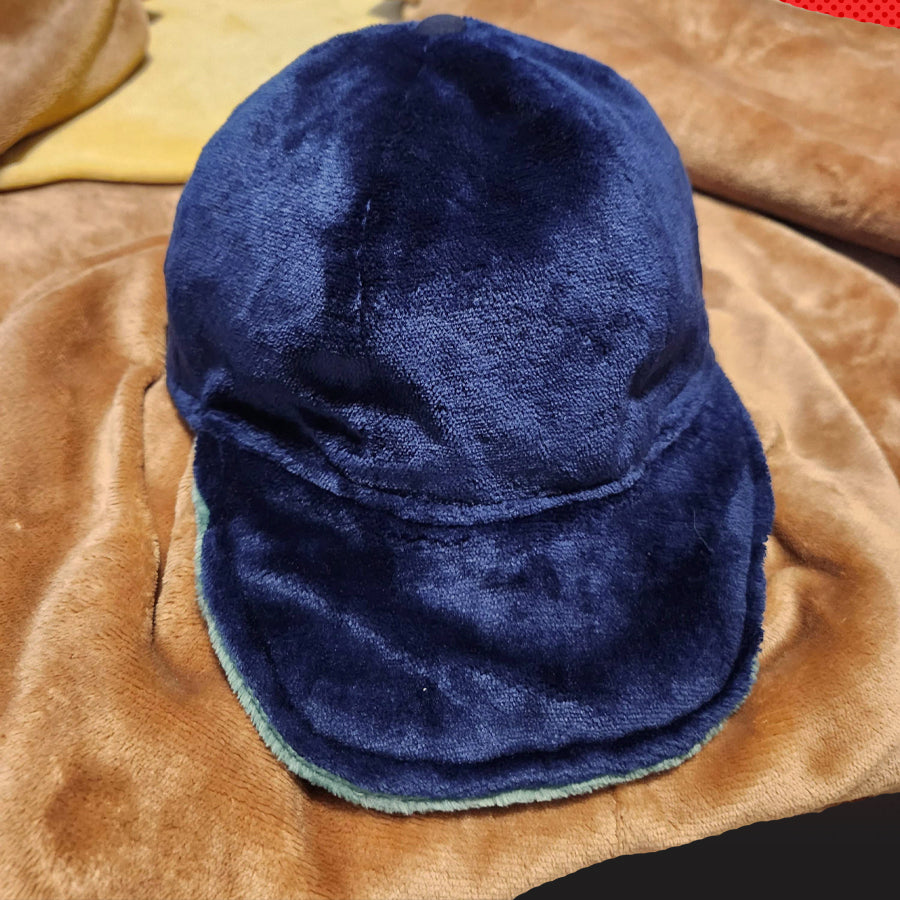 Chambo - Oversized Hooded Blanket - Ollie - TantrumCollectibles.com